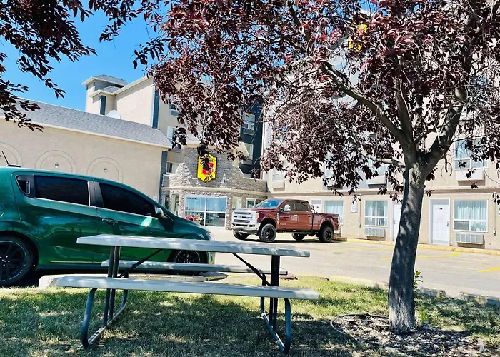 Super 8 By Wyndham Grande Prairie