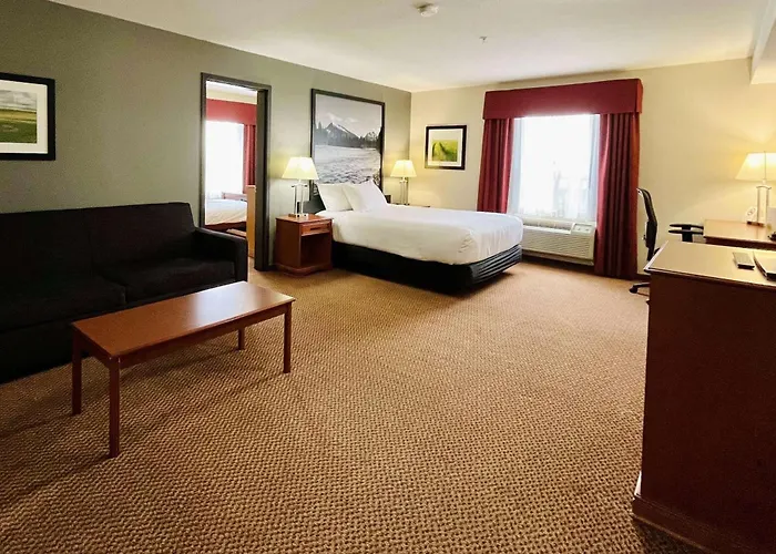 Super 8 By Wyndham Grande Prairie