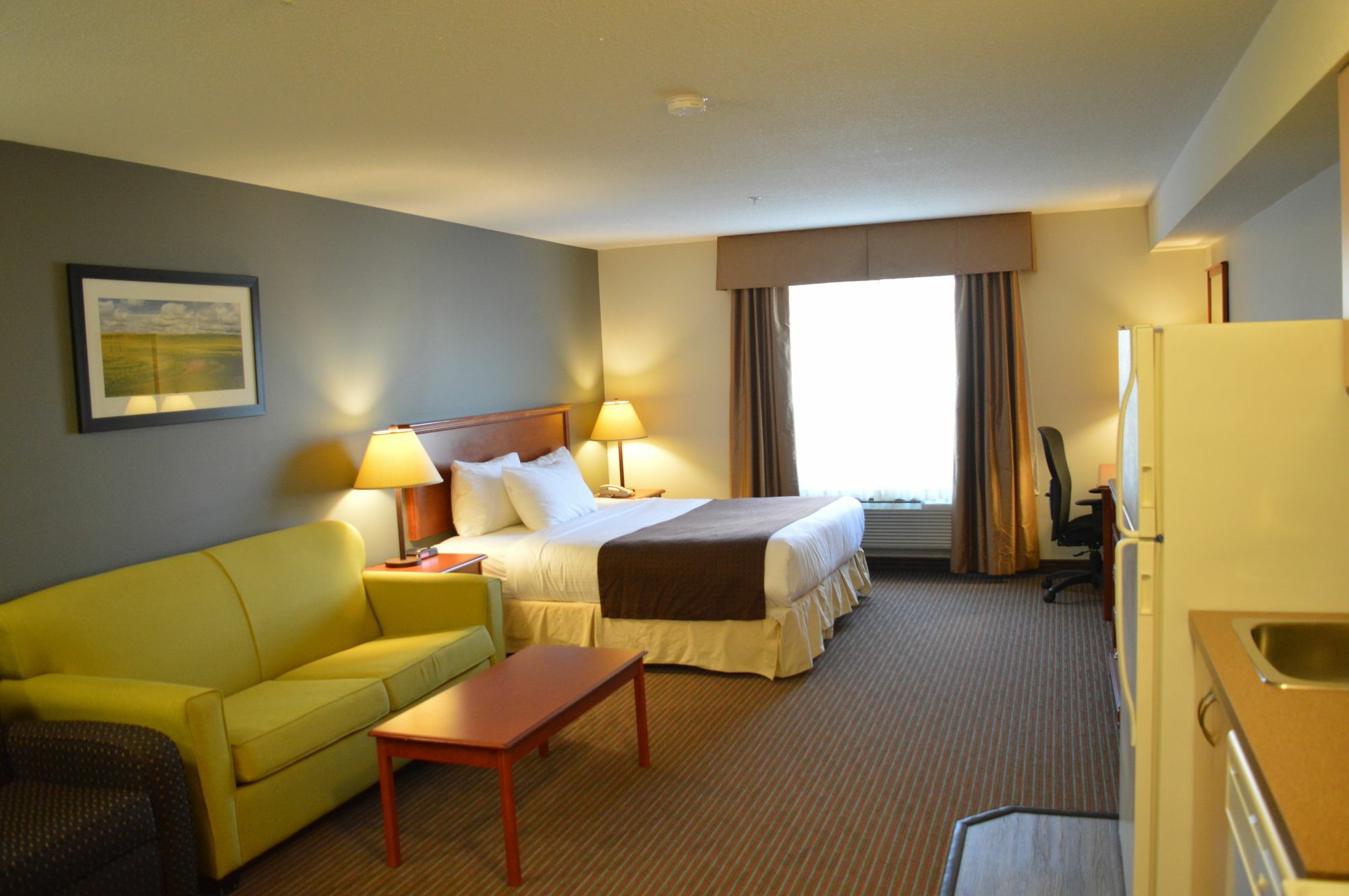 Hotel Super 8 By Wyndham 2*