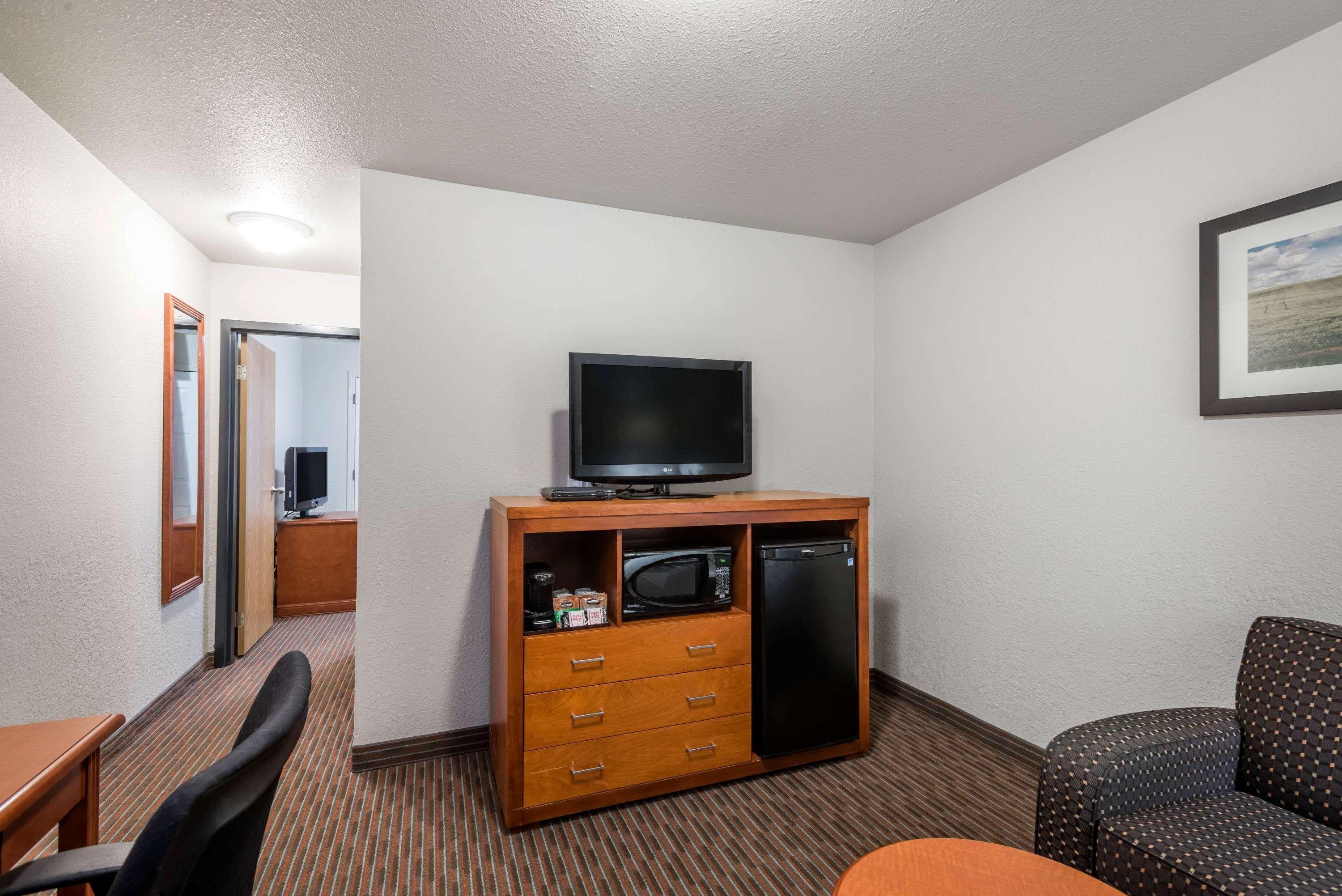 Super 8 By Wyndham Hotel Grande Prairie