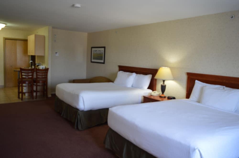 Super 8 By Wyndham Grande Prairie