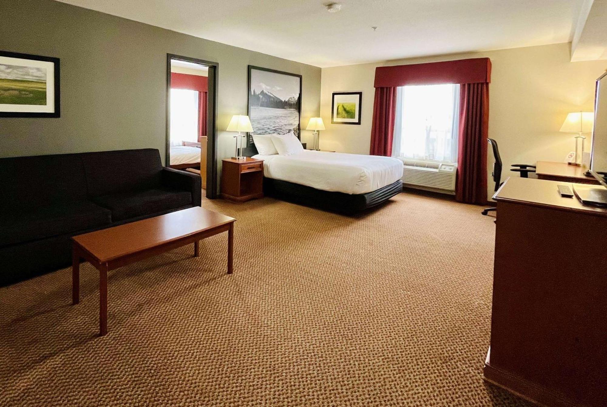 Super 8 By Wyndham 2*