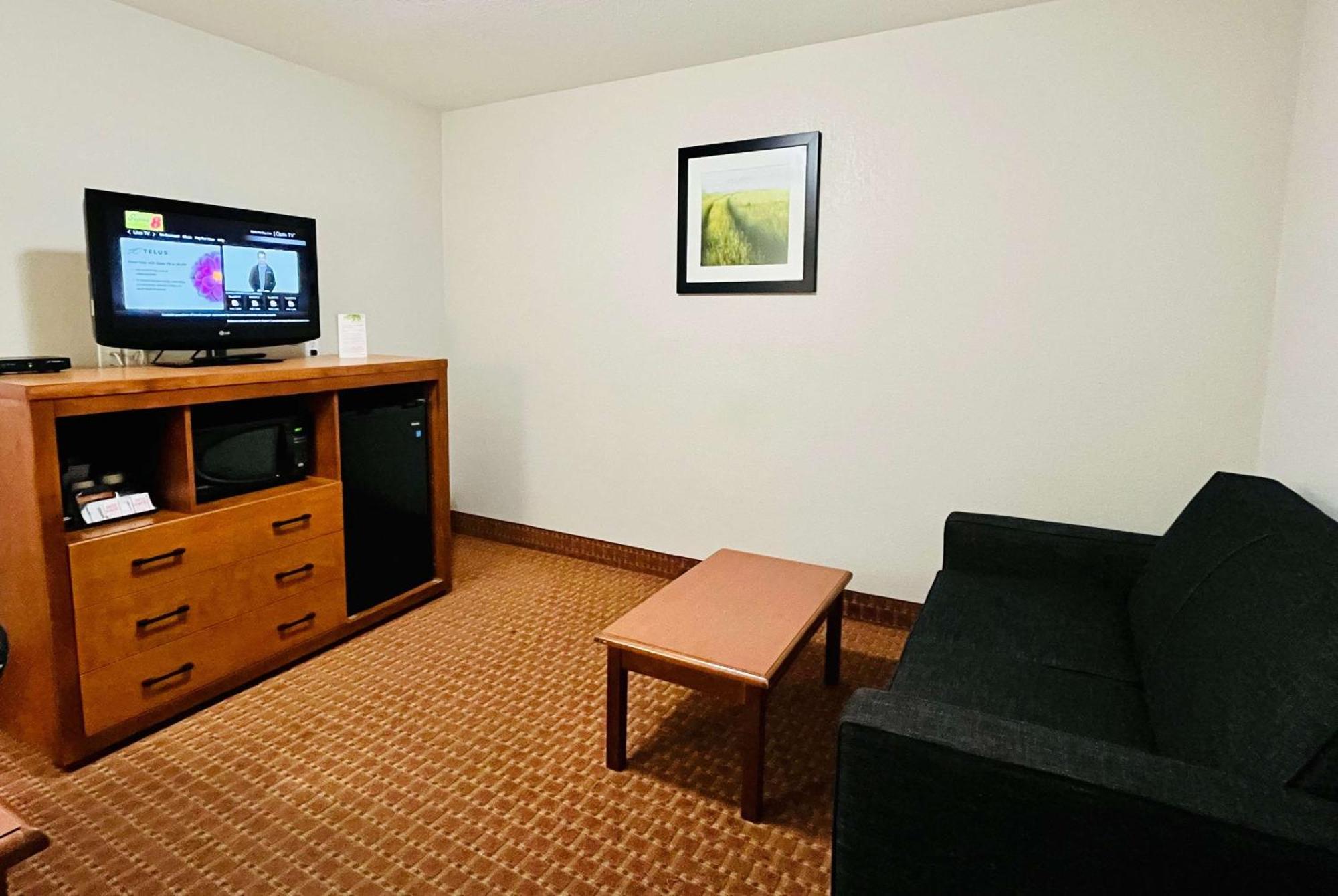 Super 8 By Wyndham Hotel Grande Prairie